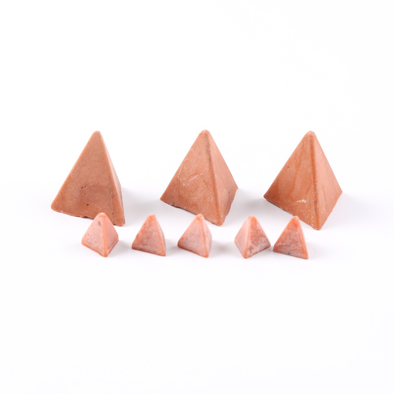 Kegel/Tetra&euml;der Vorm Ontbraming Tuimel Poleer Hars Plastiek media vir fyn slyp van juweliersware